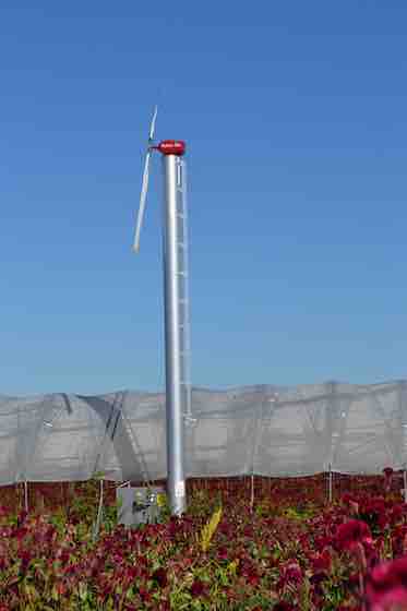 Une tour avec des installations couvertes